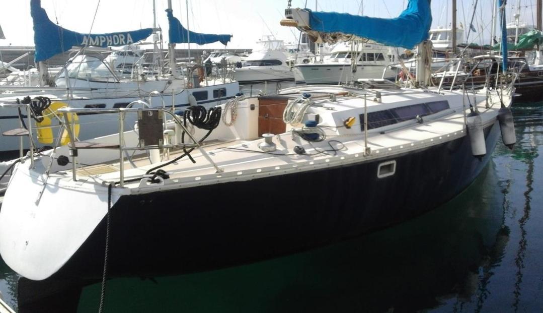 Spirit Of Shackleton Yacht Hotel Пуерто Калеро Екстериор снимка